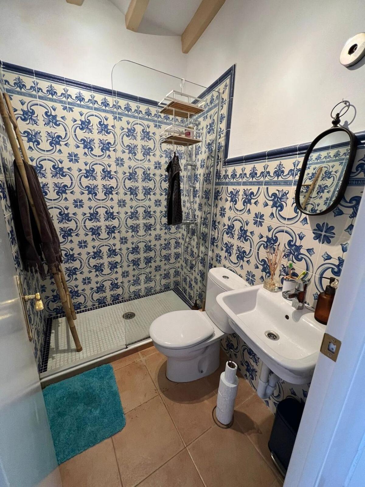 Oldtown Family House With Amazing Terrace - 3 Minutes From Beach! Вилахойоса Екстериор снимка