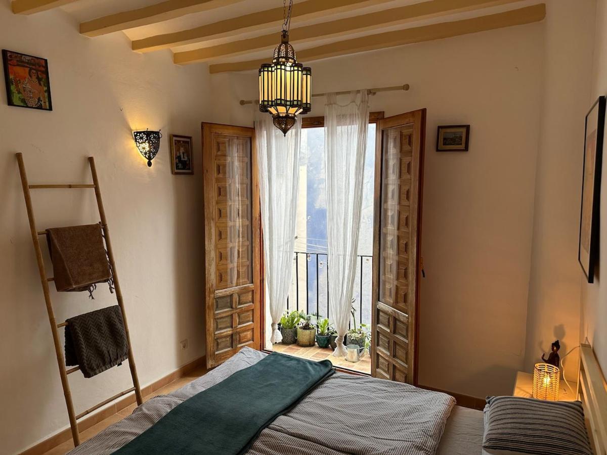 Oldtown Family House With Amazing Terrace - 3 Minutes From Beach! Вилахойоса Екстериор снимка
