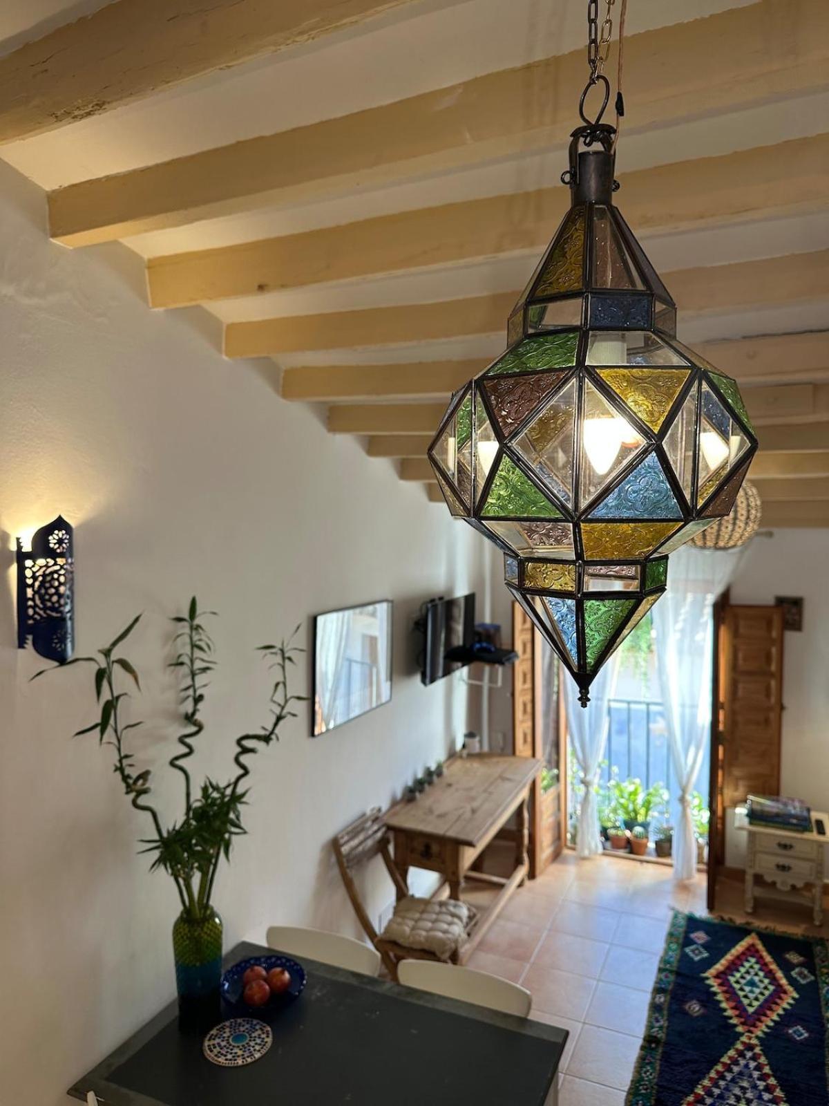Oldtown Family House With Amazing Terrace - 3 Minutes From Beach! Вилахойоса Екстериор снимка