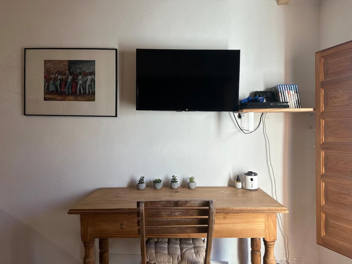 Oldtown Family House With Amazing Terrace - 3 Minutes From Beach! Вилахойоса Екстериор снимка